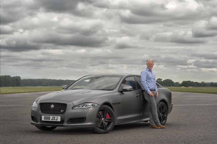  Jaguar XJR575 (X351) 2017 года  (WW) (фото 9 из 46)